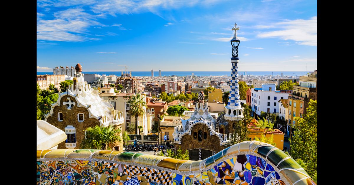 Trouvez un vol pas cher de Montréal à Barcelone dès 347 C ...