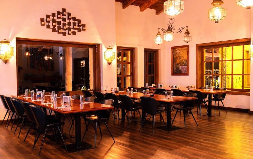 Restaurant Photo