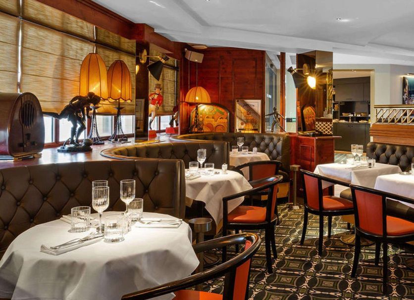 Restaurant Photo