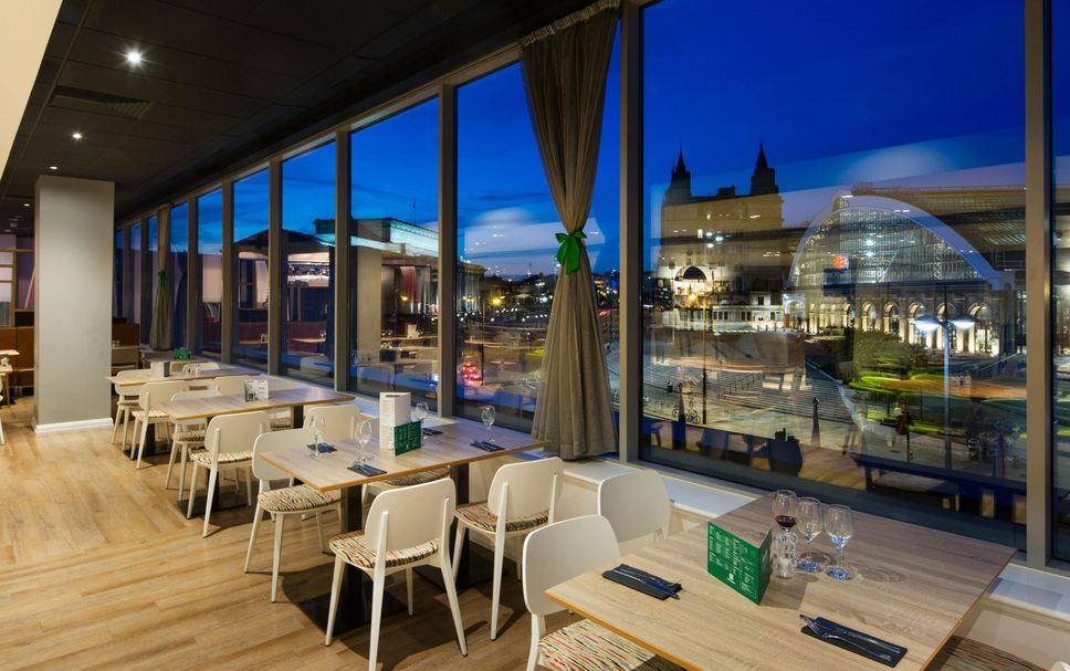Restaurant Photo