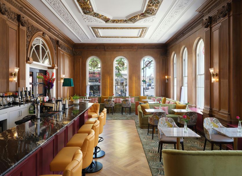 Restaurant Photo
