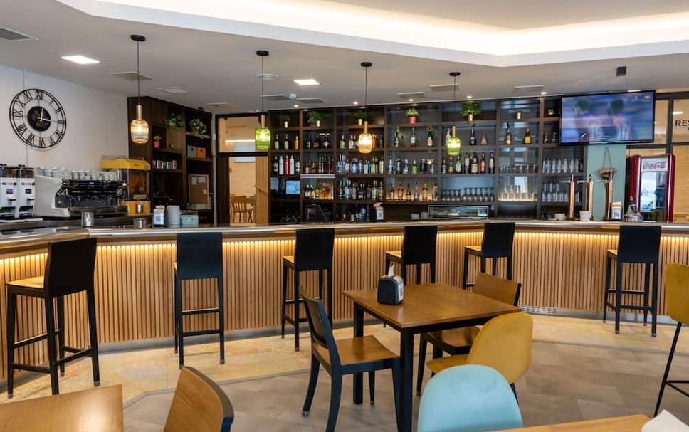 Bar Photo