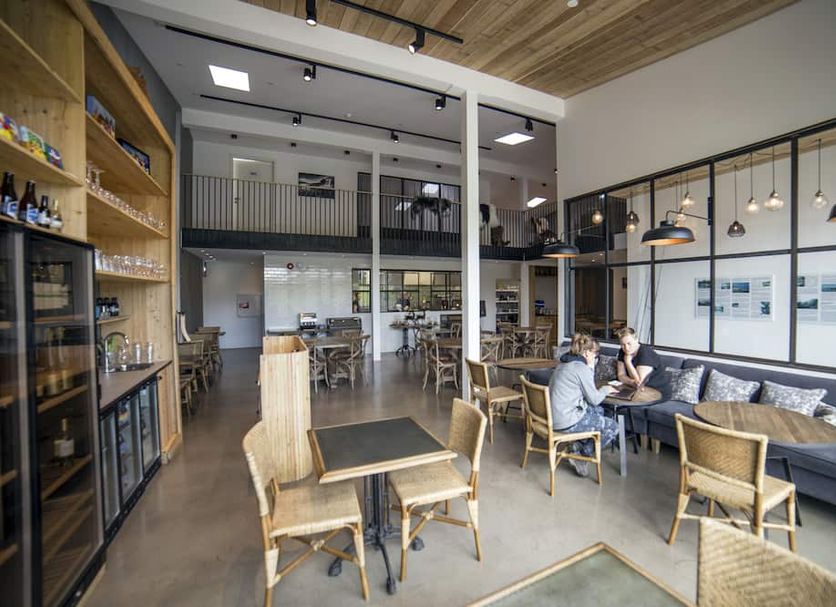 Restaurant Photo