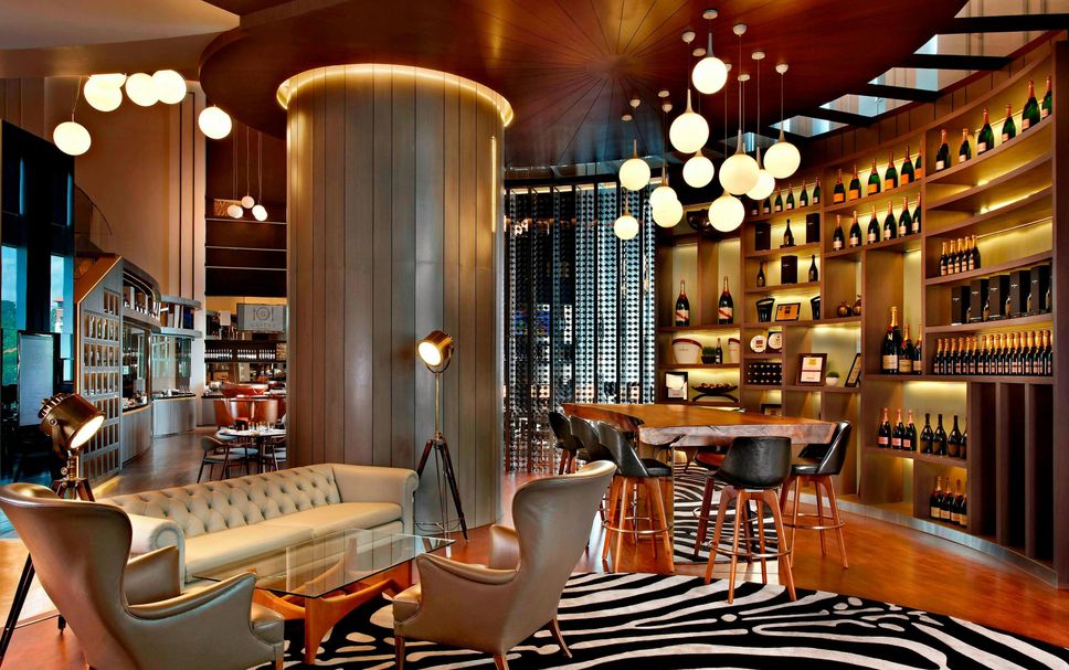 Bar Photo